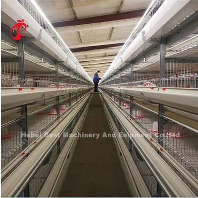 Resistência de oxidação galvanizada camada do sistema da gaiola de bateria das aves domésticas da galinha na exploração agrícola Mia